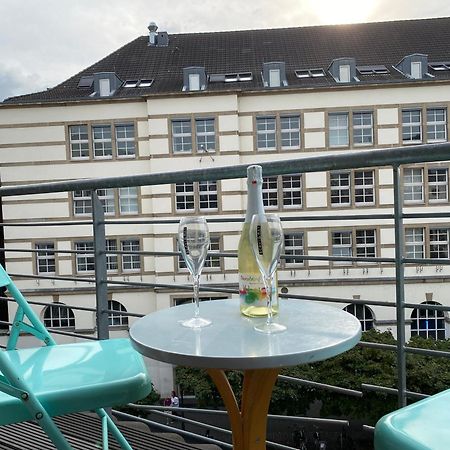 Avi City Burgplatz Apartments デュッセルドルフ エクステリア 写真