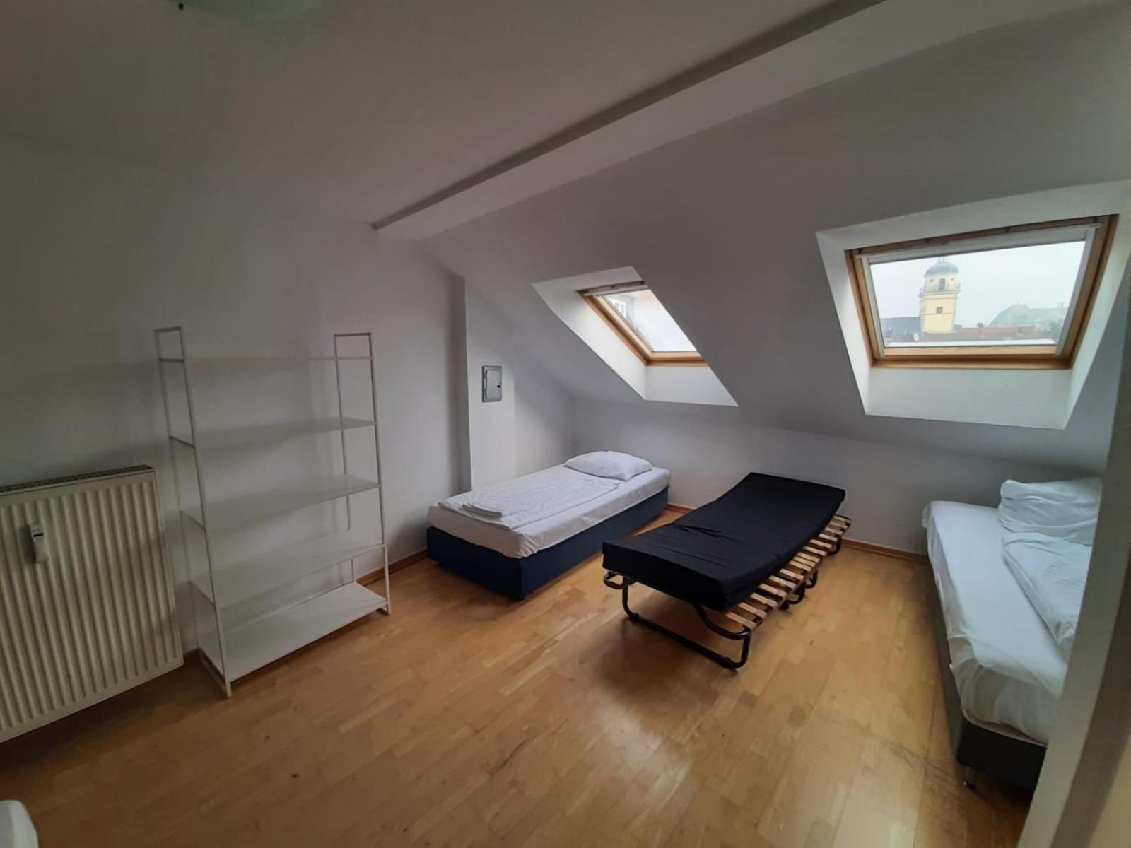 Avi City Burgplatz Apartments デュッセルドルフ エクステリア 写真