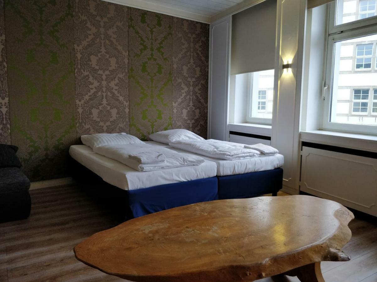 Avi City Burgplatz Apartments デュッセルドルフ エクステリア 写真