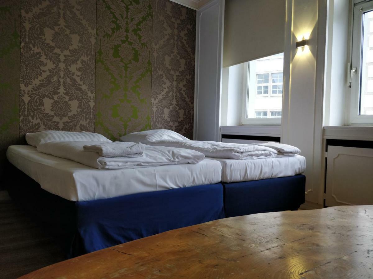 Avi City Burgplatz Apartments デュッセルドルフ エクステリア 写真