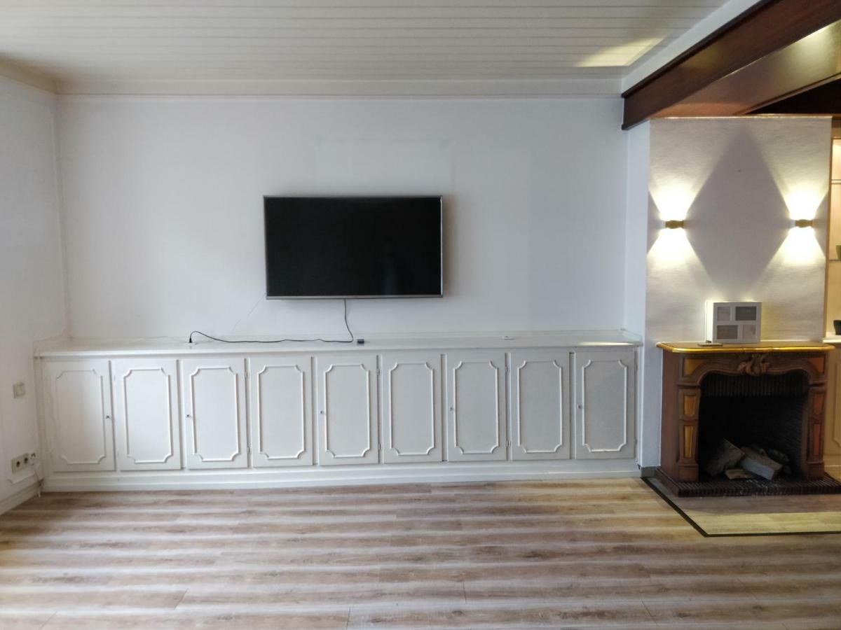 Avi City Burgplatz Apartments デュッセルドルフ エクステリア 写真
